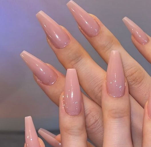 خدمات تخصصی ناخن ال فا