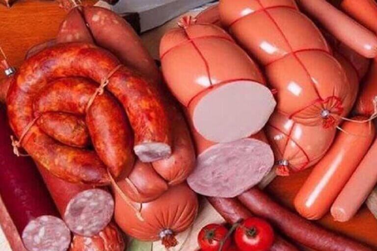 پخش سوسیس و کالباس و پنیر پیتزا