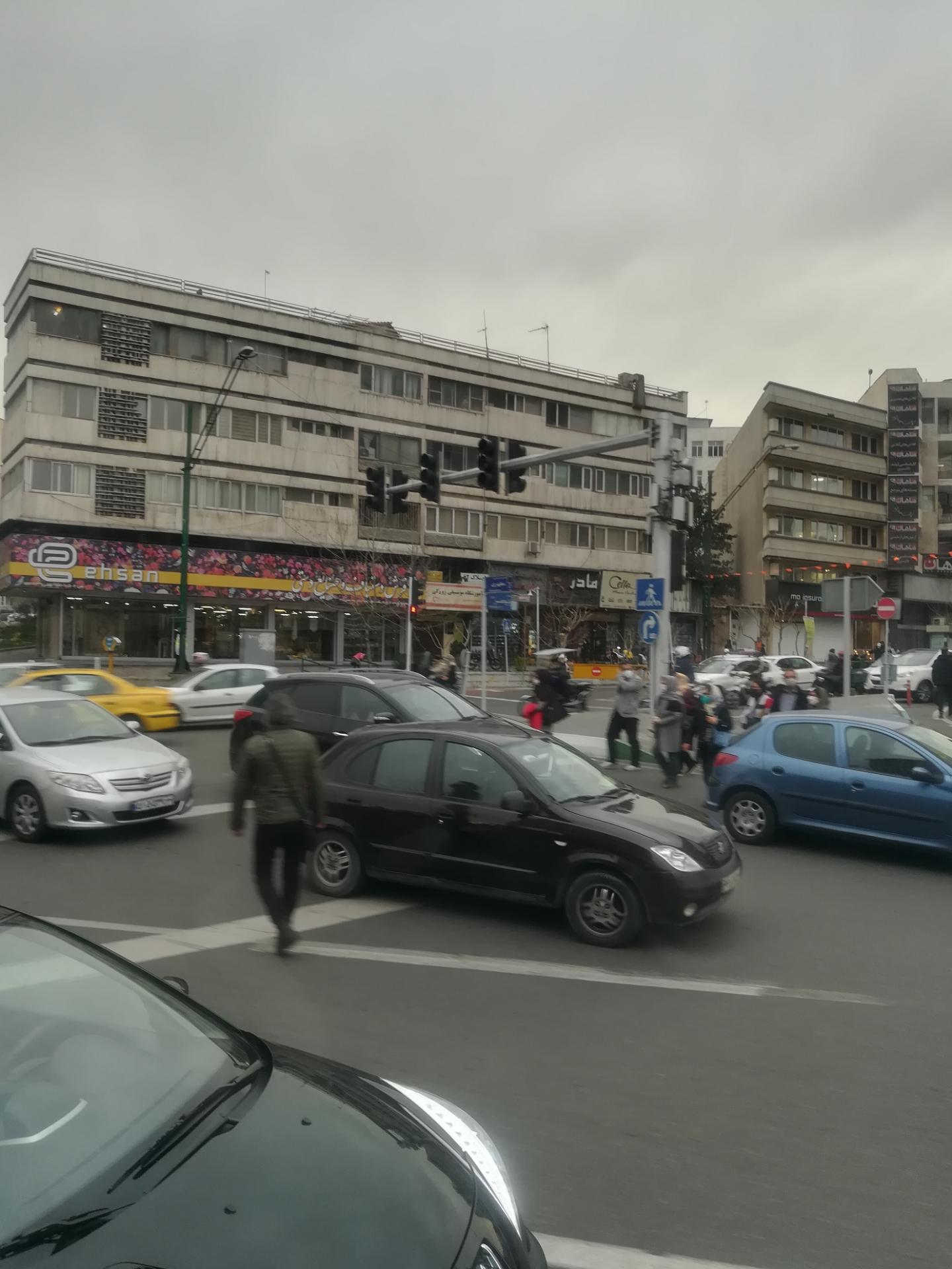 ساختمان تجاری_اداری 37