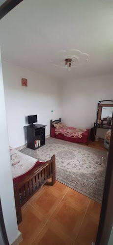 مهمان سرای نگین