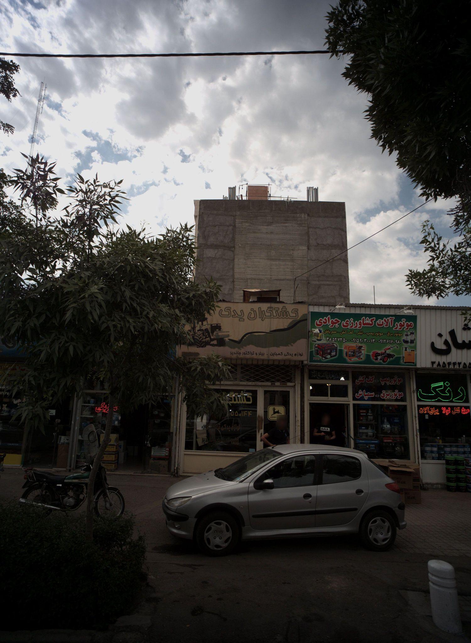 کشتگران یدک