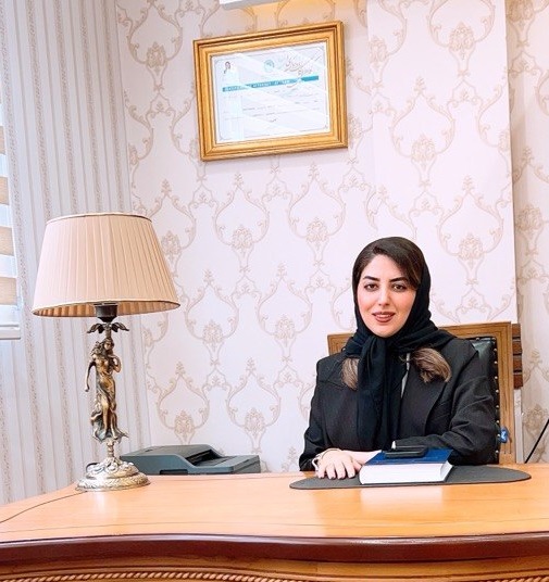 وکیل پایه یک دادگستری