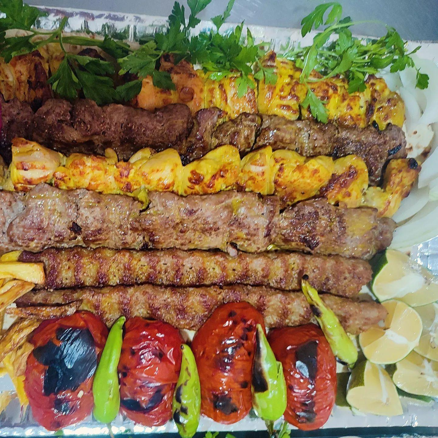 چلو کباب پدر و پسر