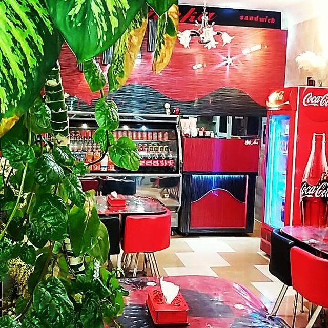 پیتزا ساندویچ میچکا