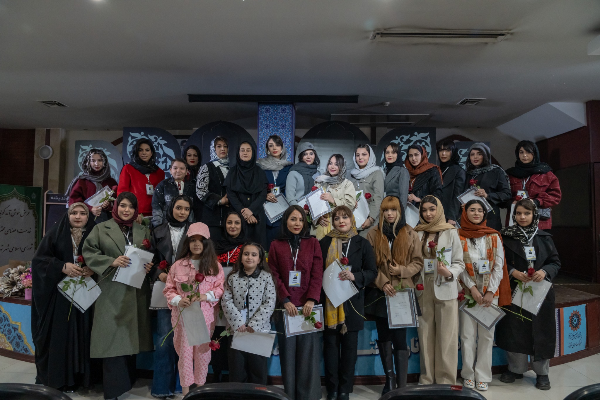 آموزشگاه نقاشی، خطاطی و سفال میکا