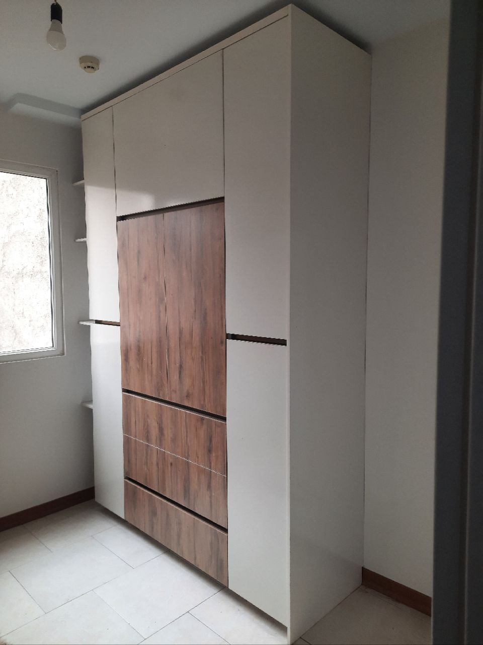 دکوراسیون داخلی، کابینت خاکسار