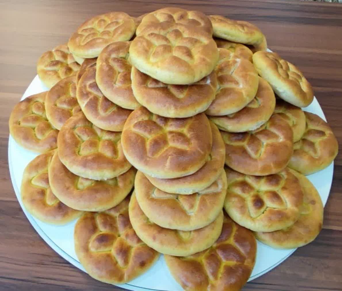 نان کلوچه زعفرانی