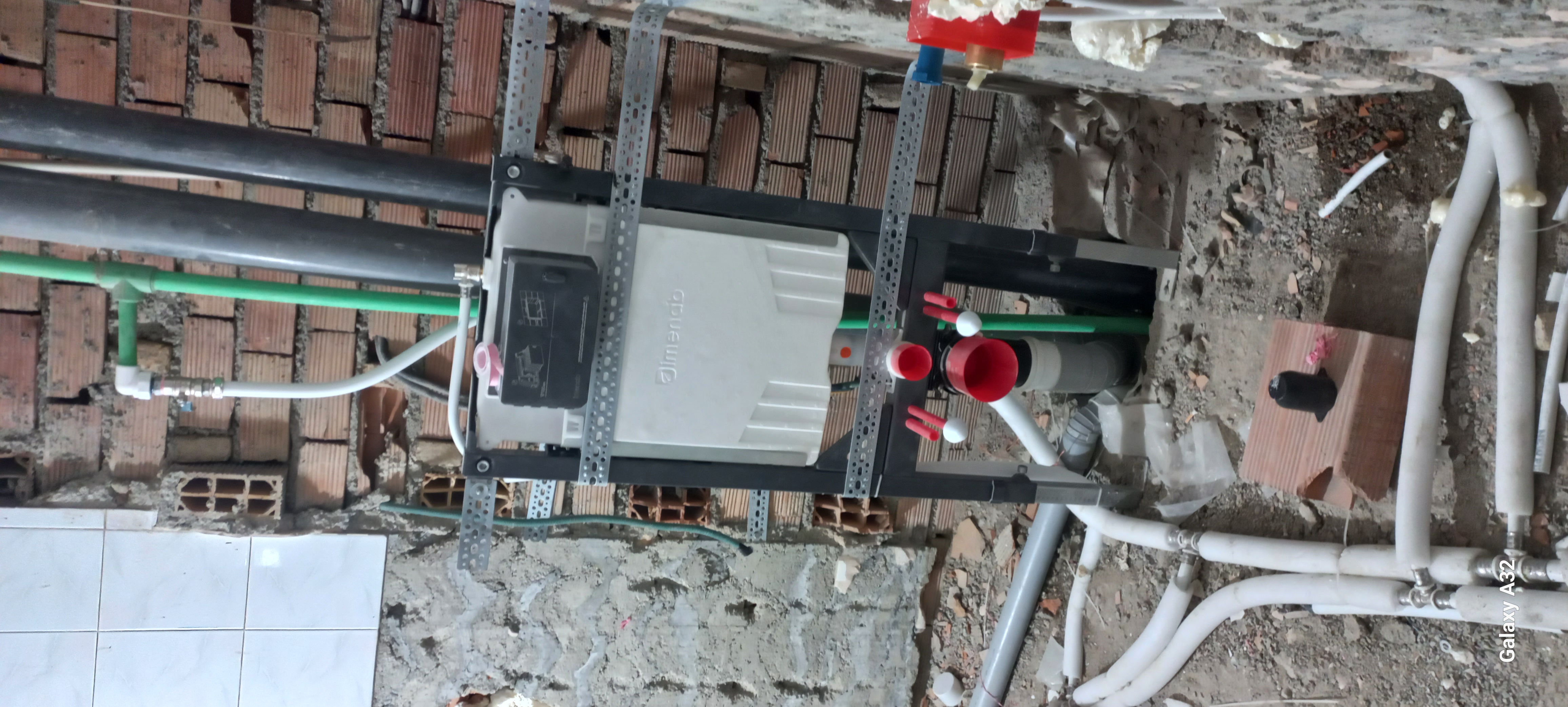 تاسیسات ساختمانی لوله کشی گرم و سردفاضل