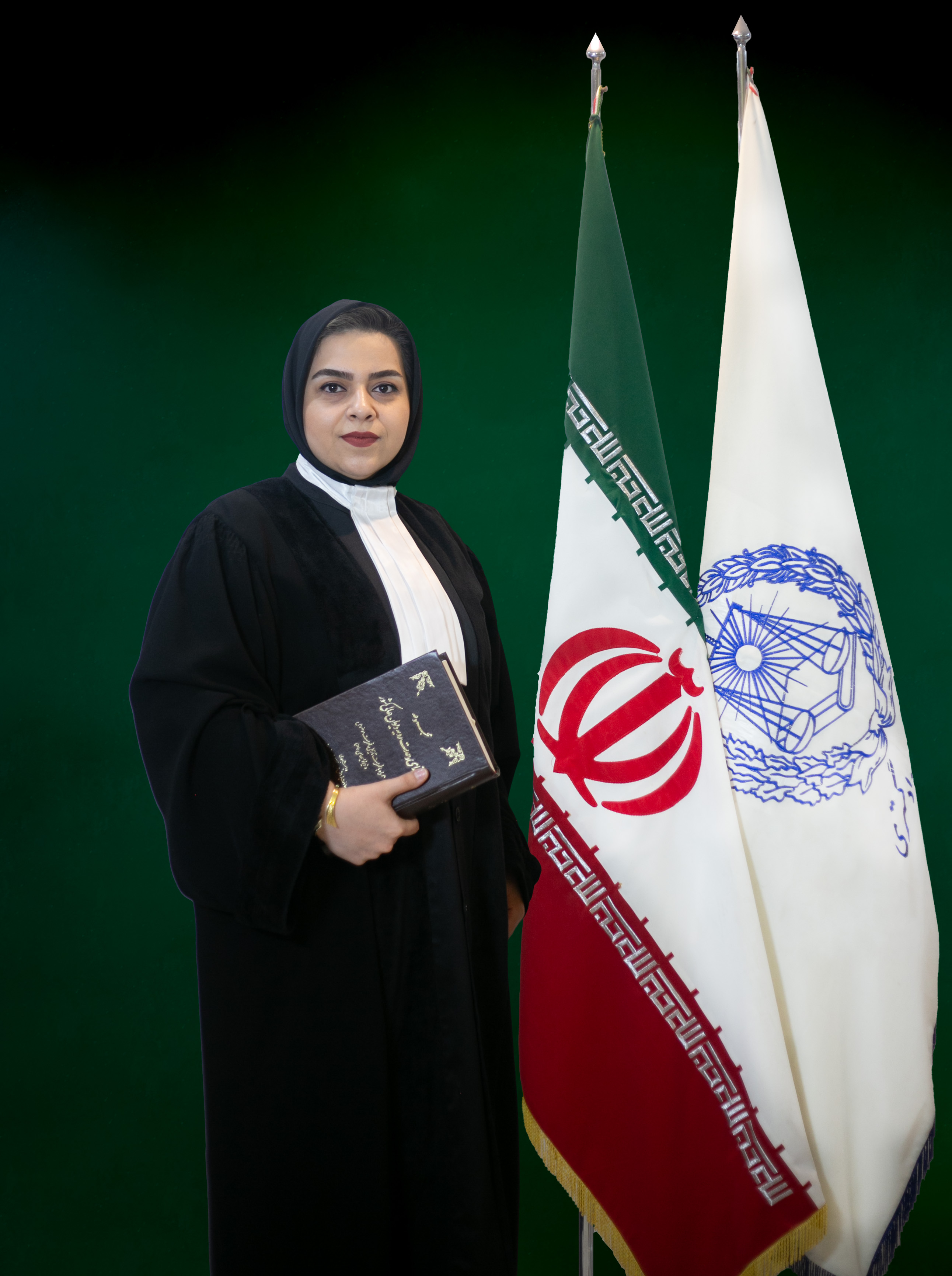 وکیل پایه یک دادگستری الهام جولائی