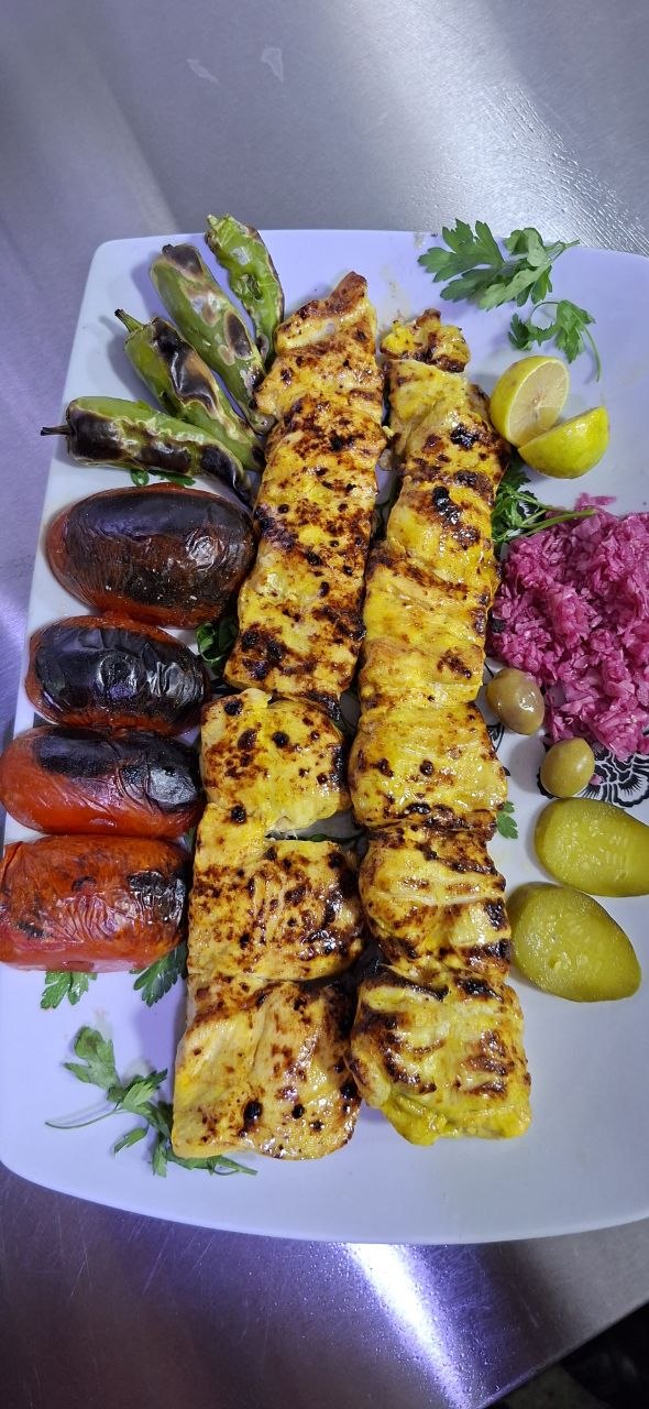 کباب زعفرانی برادران اکبری
