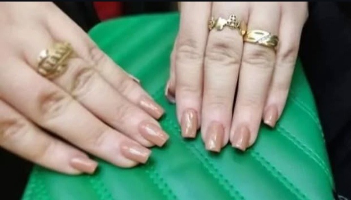 ناخن کار حنانه