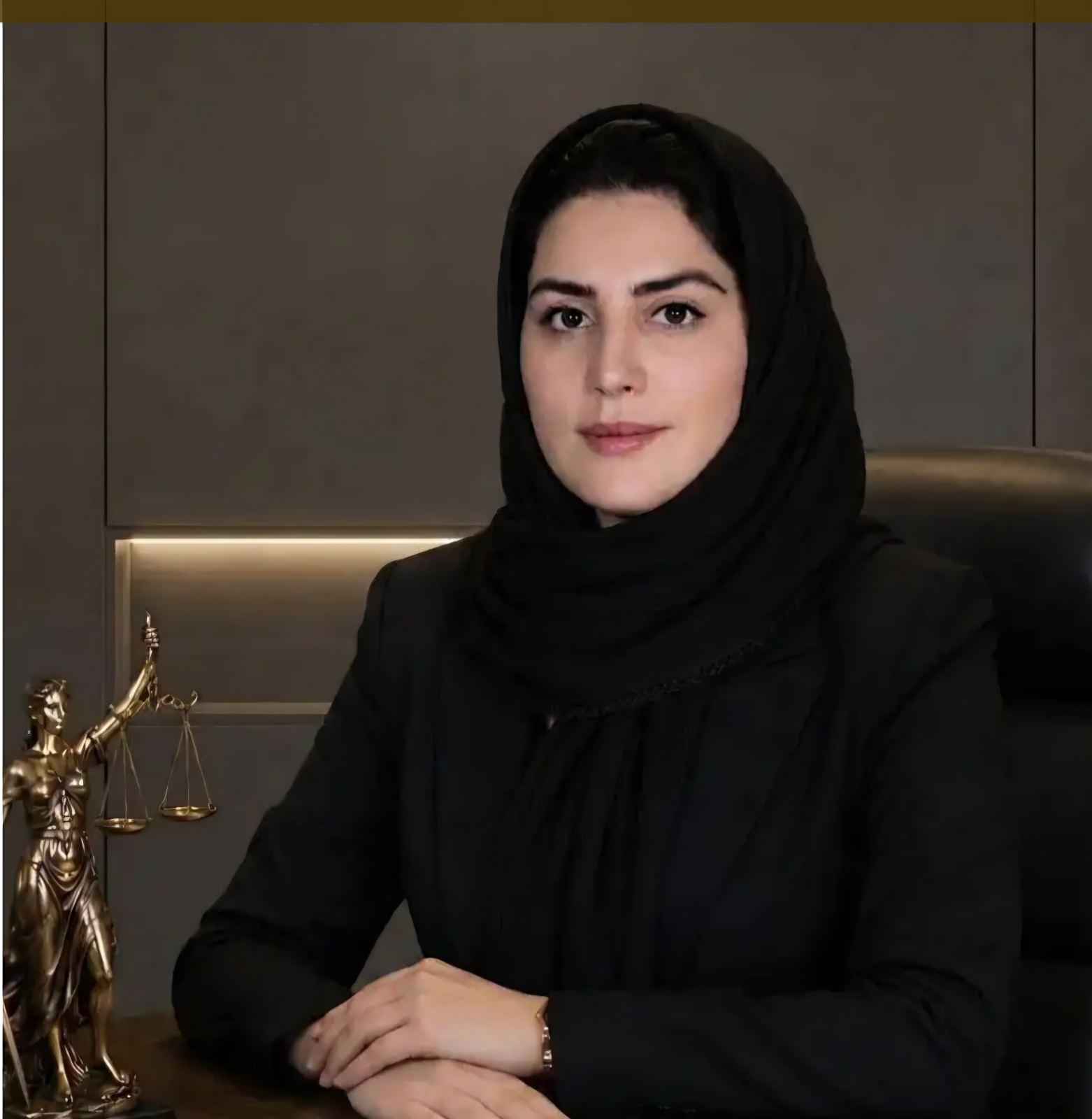 وکیل قتل پایه یک دادگستری