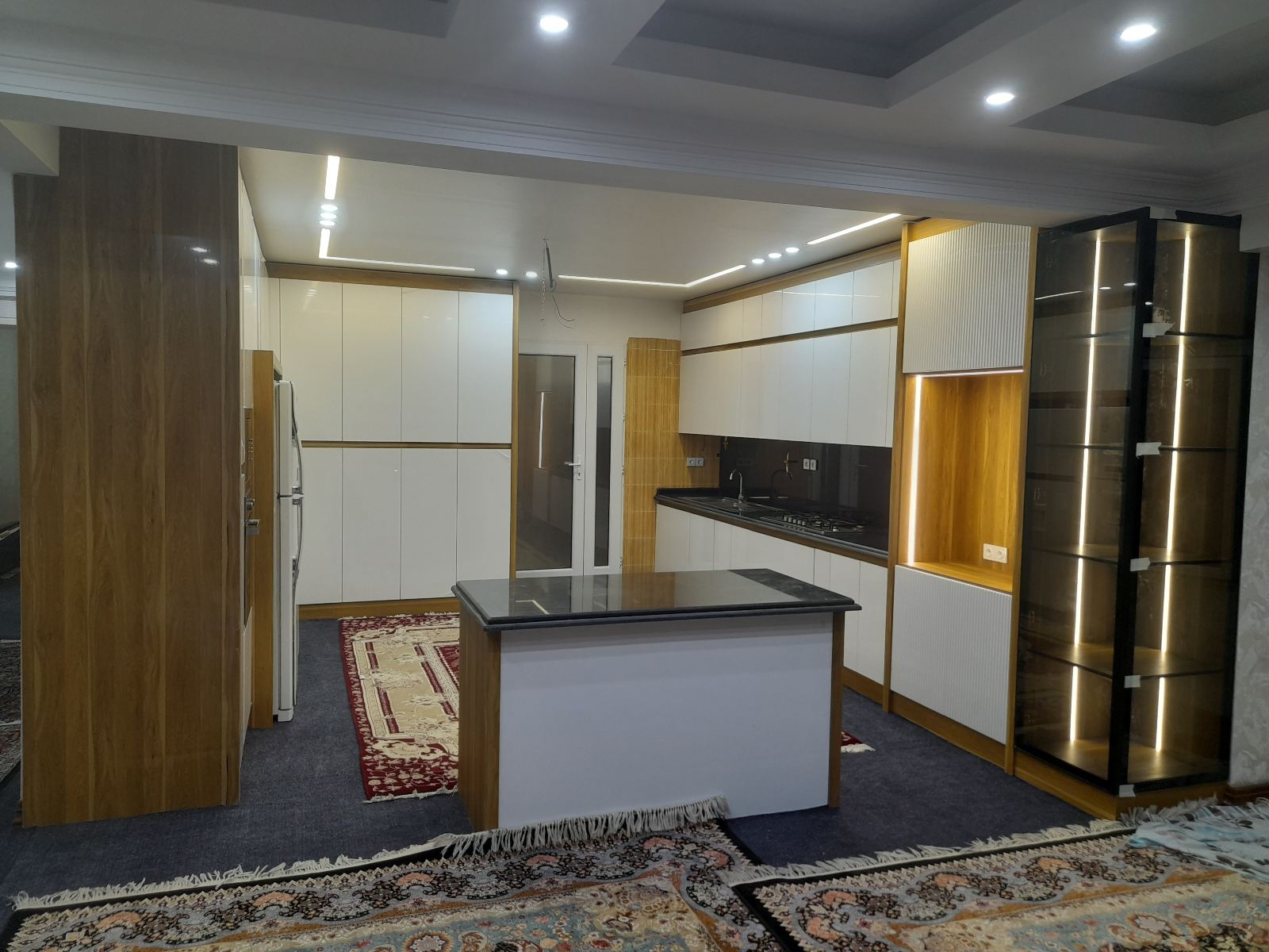 مصنوعات ام دی اف دالیا