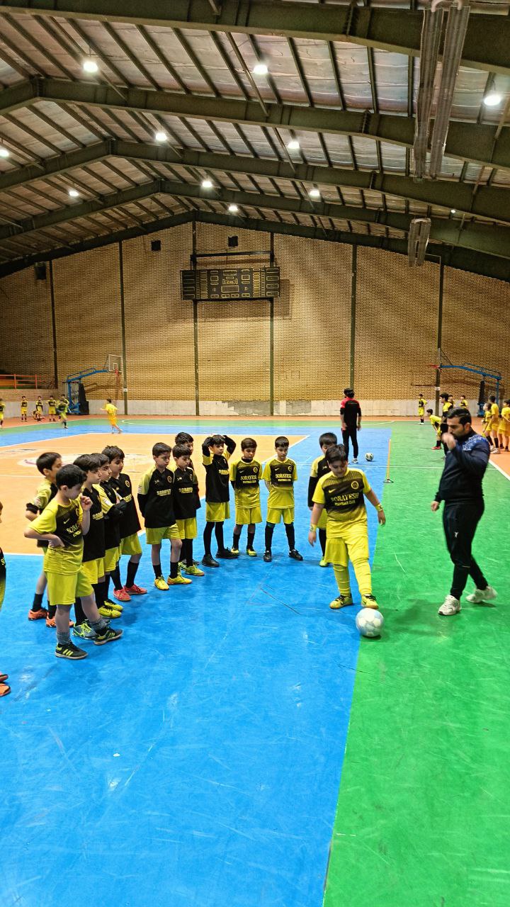 باشگاه و مدرسه فوتبال سرایش مشهد