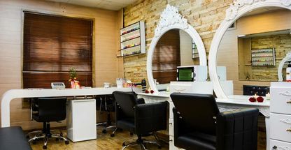 سالن زیبایی نیاز