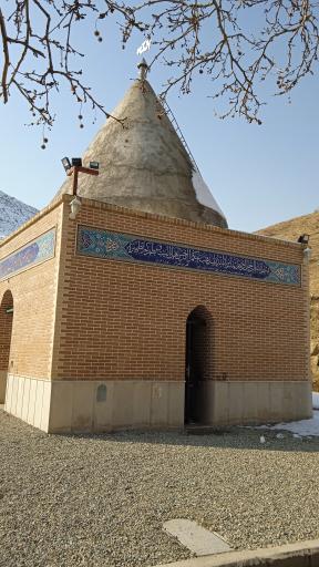 آستان مقدس امامزاده علی اکبر 