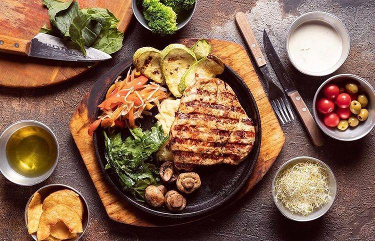 فست فود شیکاگو گریل