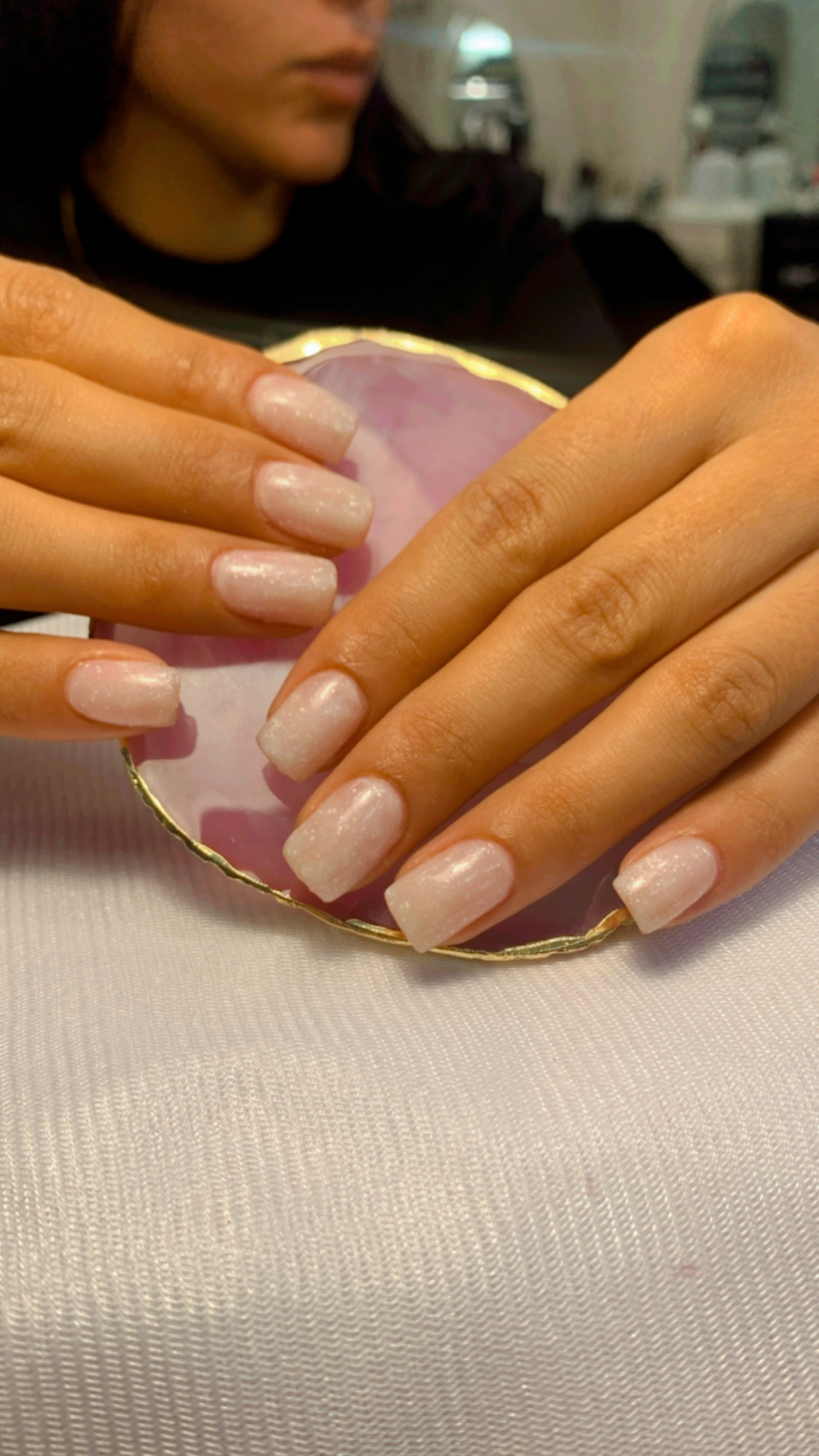 آرایشگاه زنانه و سالن زیبایی فرشتگان