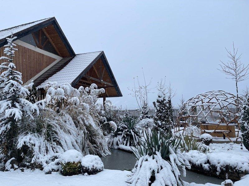 ویلا چوبى با جکوزی داغ کلاردشت