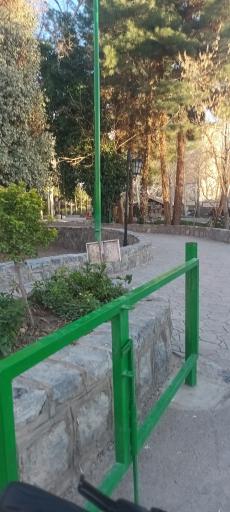بازار گل و گیاه همدانیان