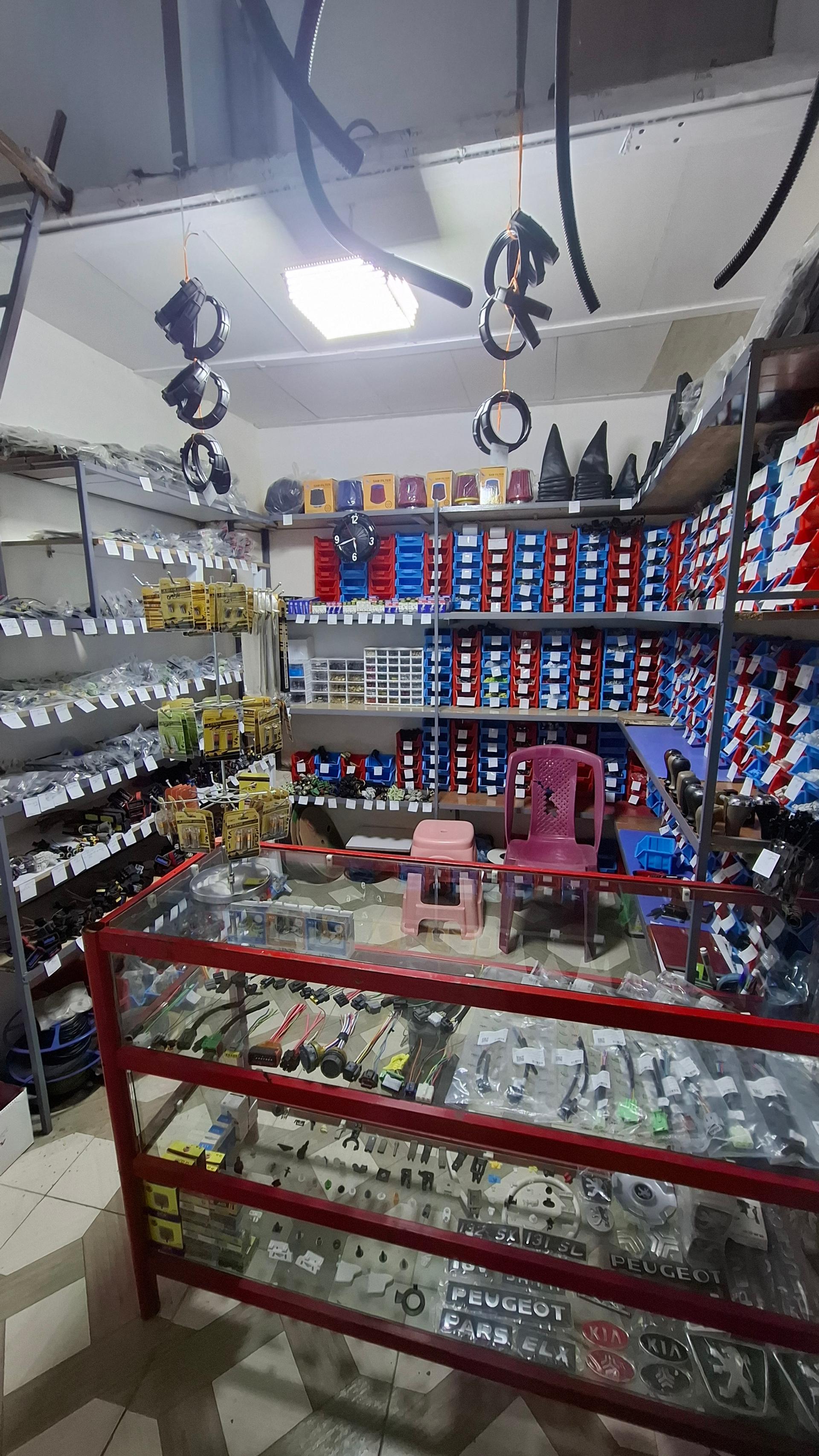 فروشگاه ایساکو و جهان پارت سامفر