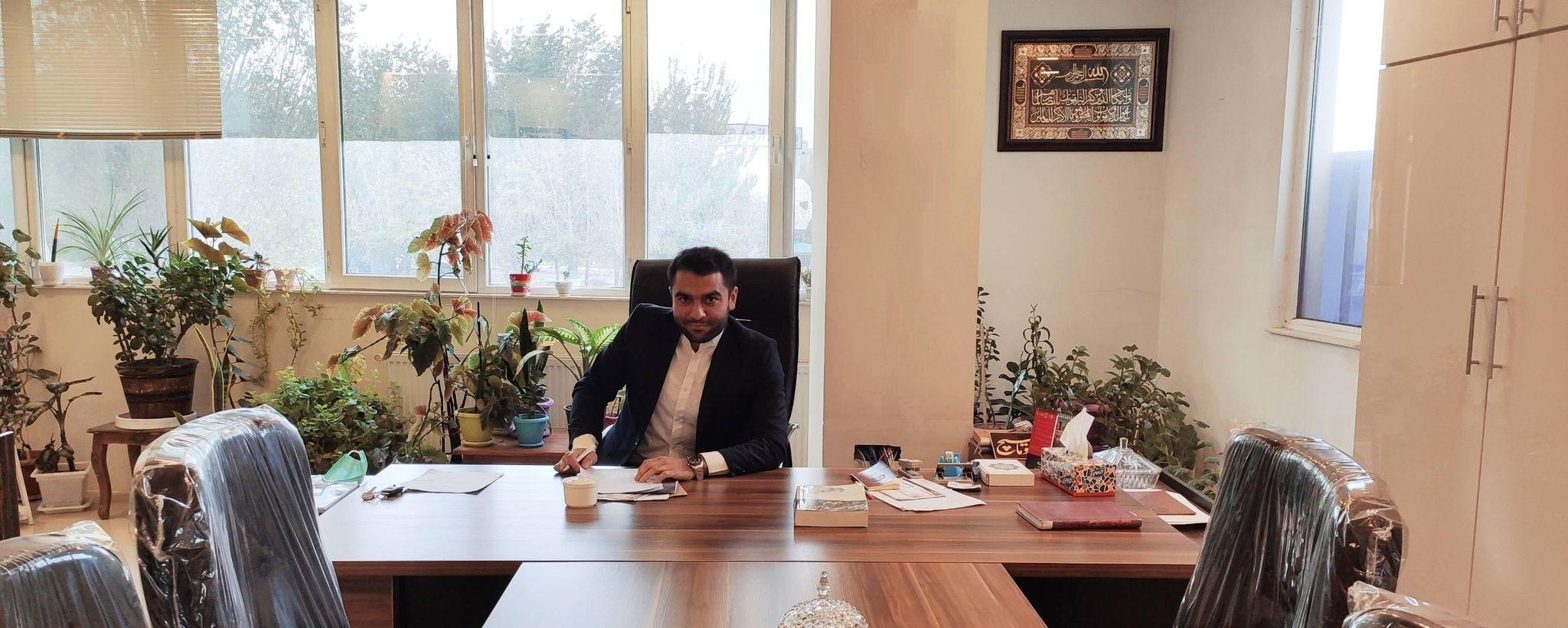 دفتر وکالت زینالی