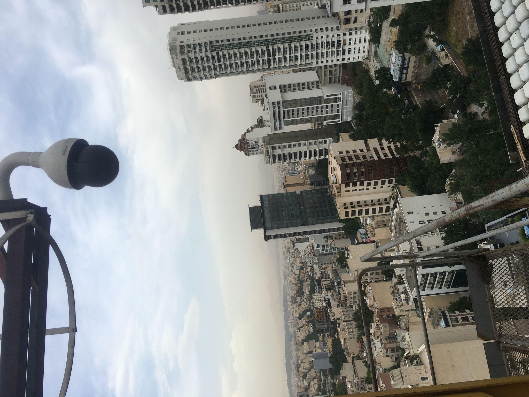 نصب دوربین مداربسته وبرق کاری