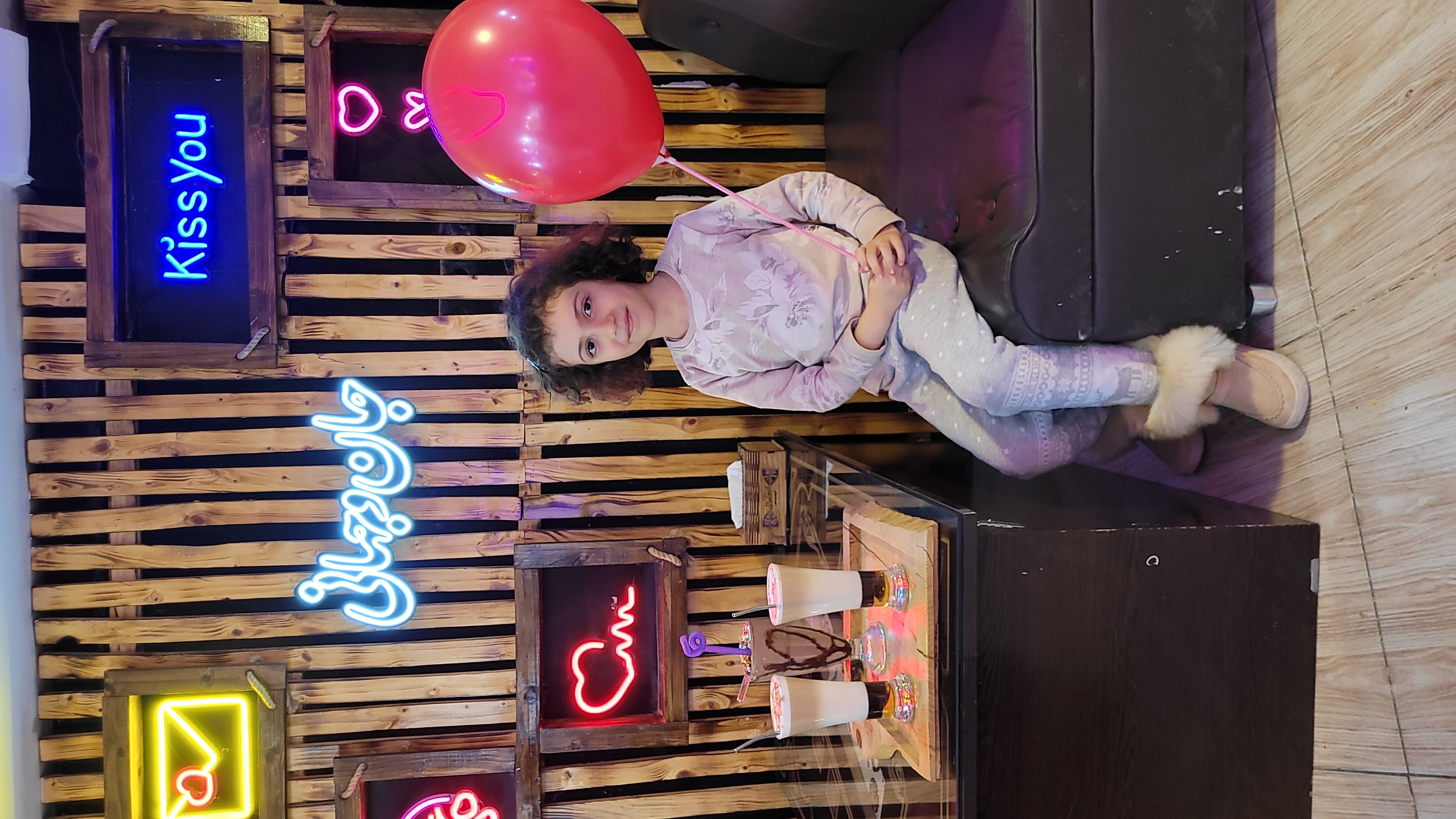 آبمیوه کافی شاپ ستاره یخی