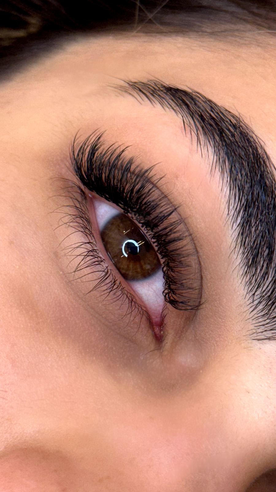 خدمات تخصصی اکستنشن مژه یلدا