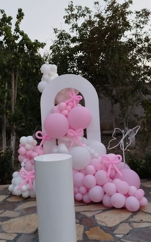 فروش لوازم و برگزاری جشن تولد حکمت