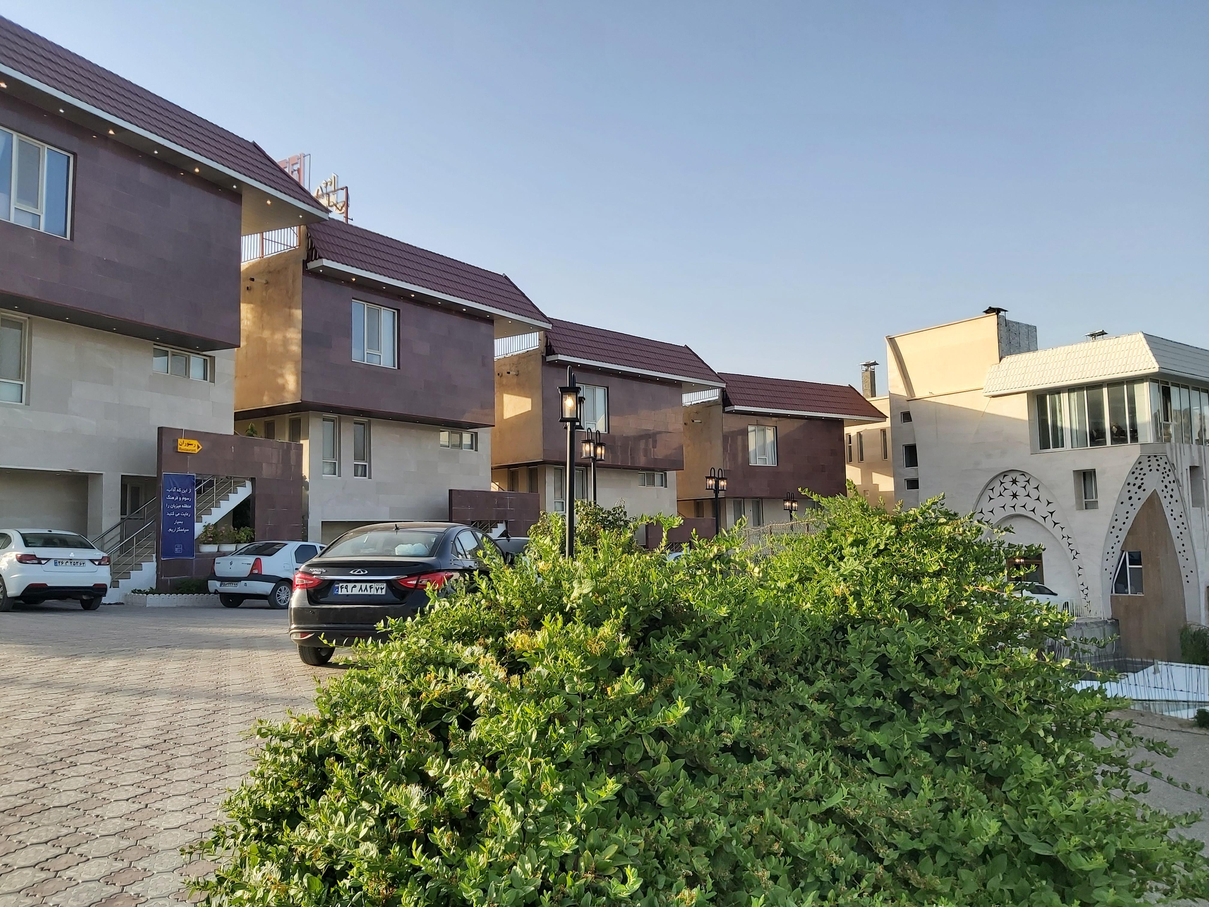 هتل سوئیت سیمرغ دنا