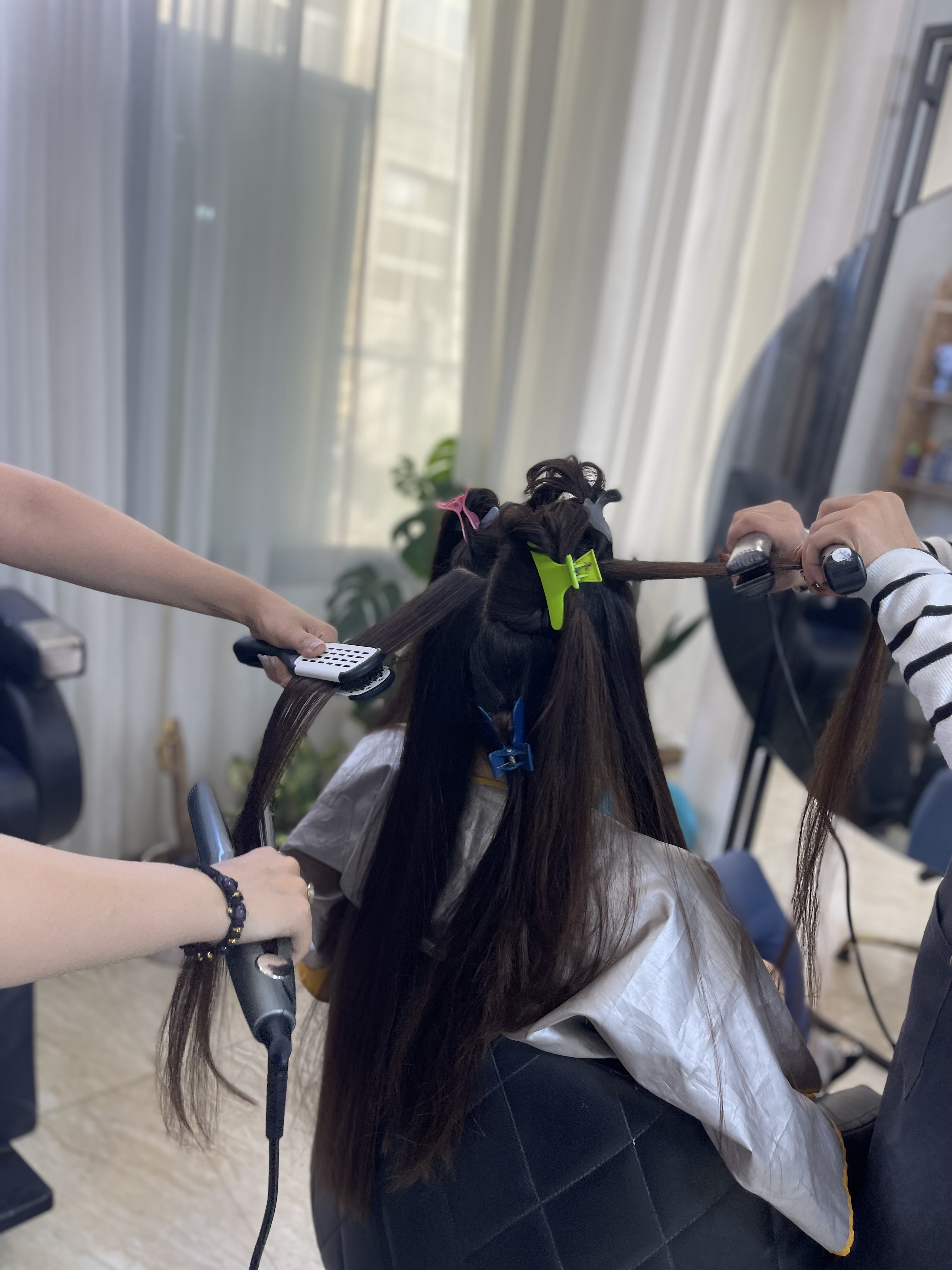 سالن زیبایی خانه عروس