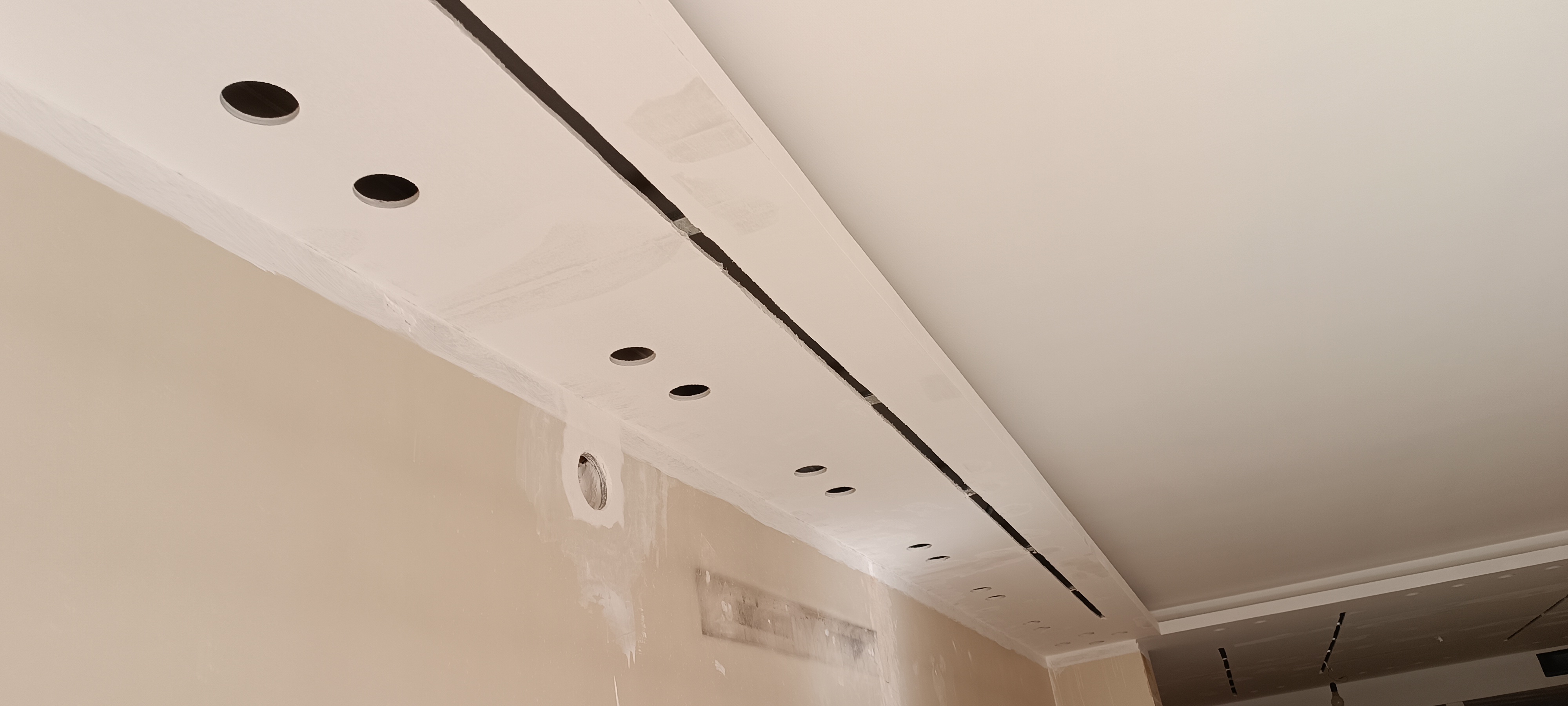 نقاشی ساختمان  ایرانیان