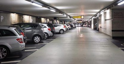 پارکینگ عمومی بزرگراه شهید چمران