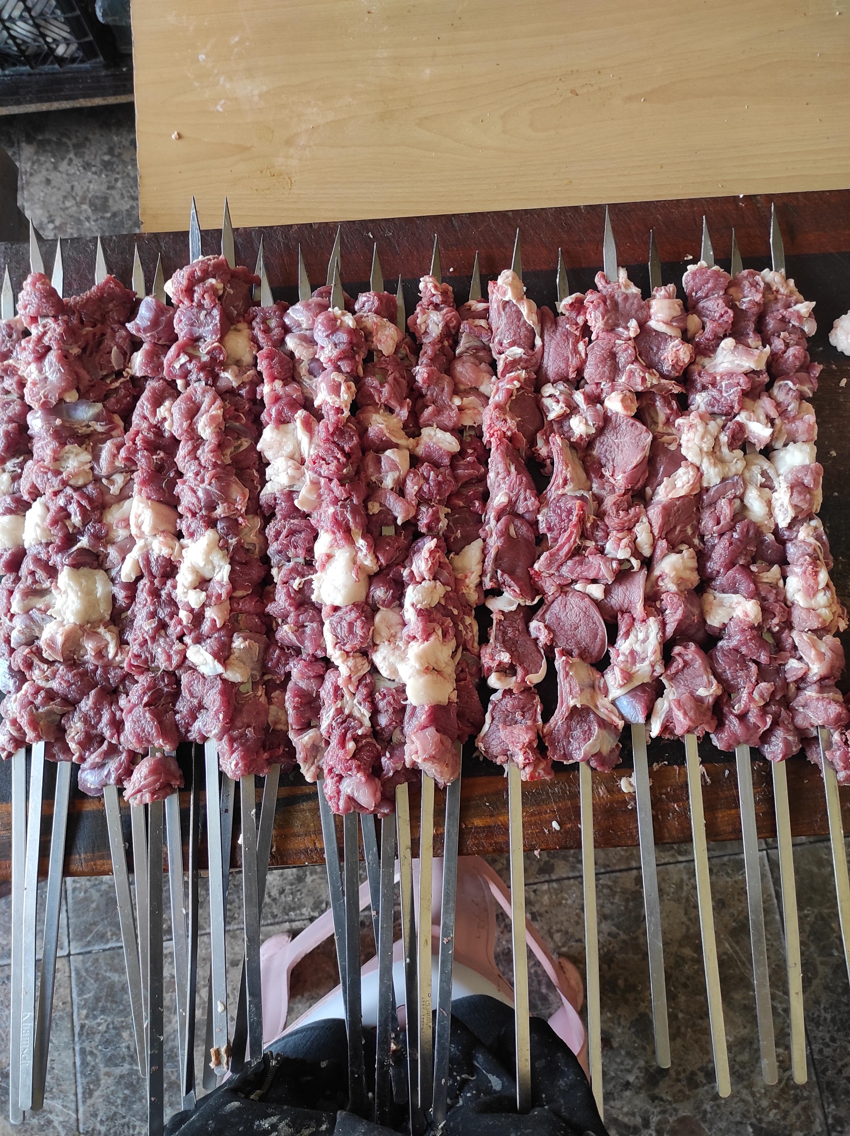 رستوران باغ ال آي با برنج ایرانی