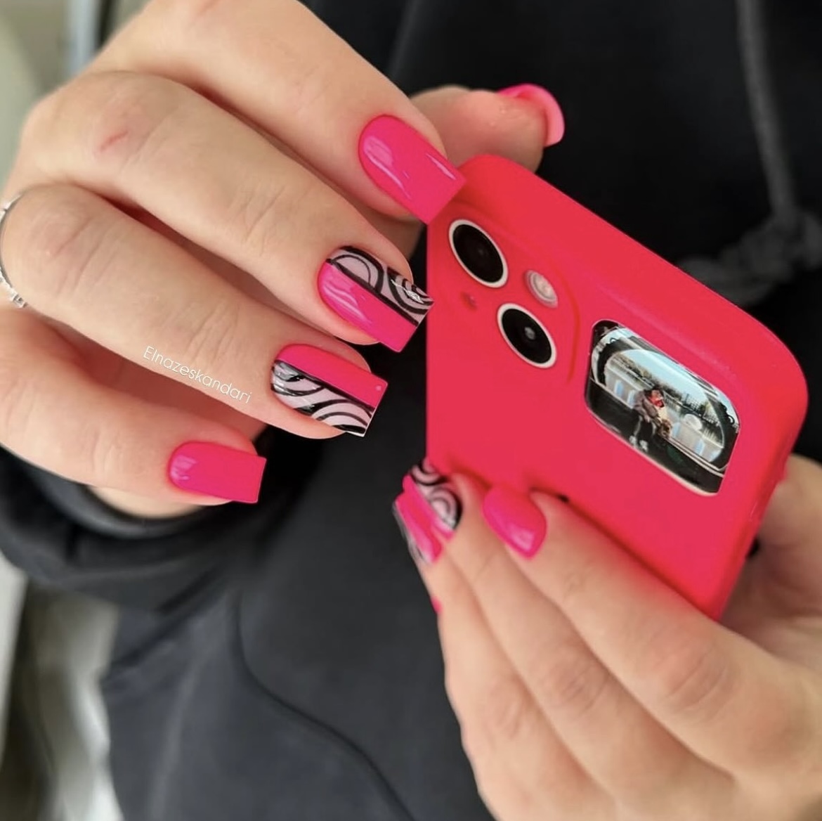 سالن ناخن الناز اسکندری(مدرس سازمان فنی)