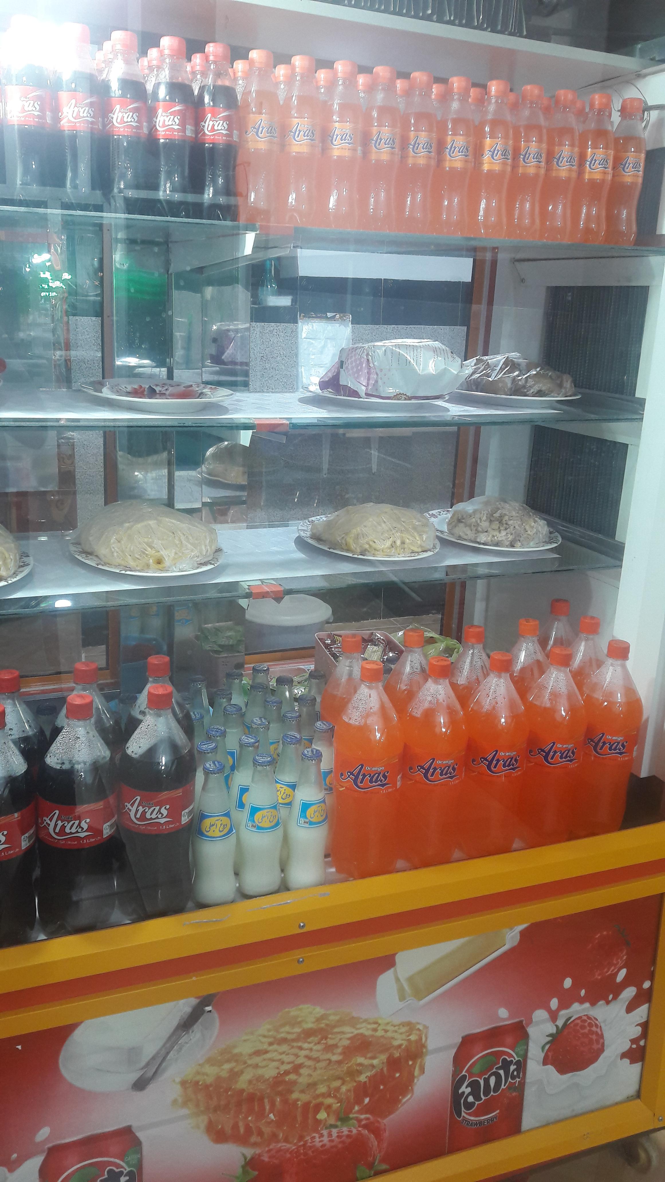 ساندویچی اوستا ناصر