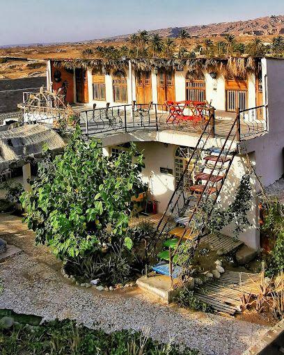 اقامتگاه بوم گردی پیسو