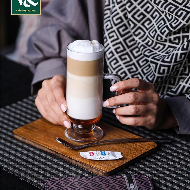 کافه رستوران لومیر