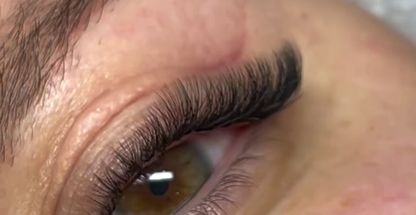 خدمات اکستنشن مژه الهه شفیعی