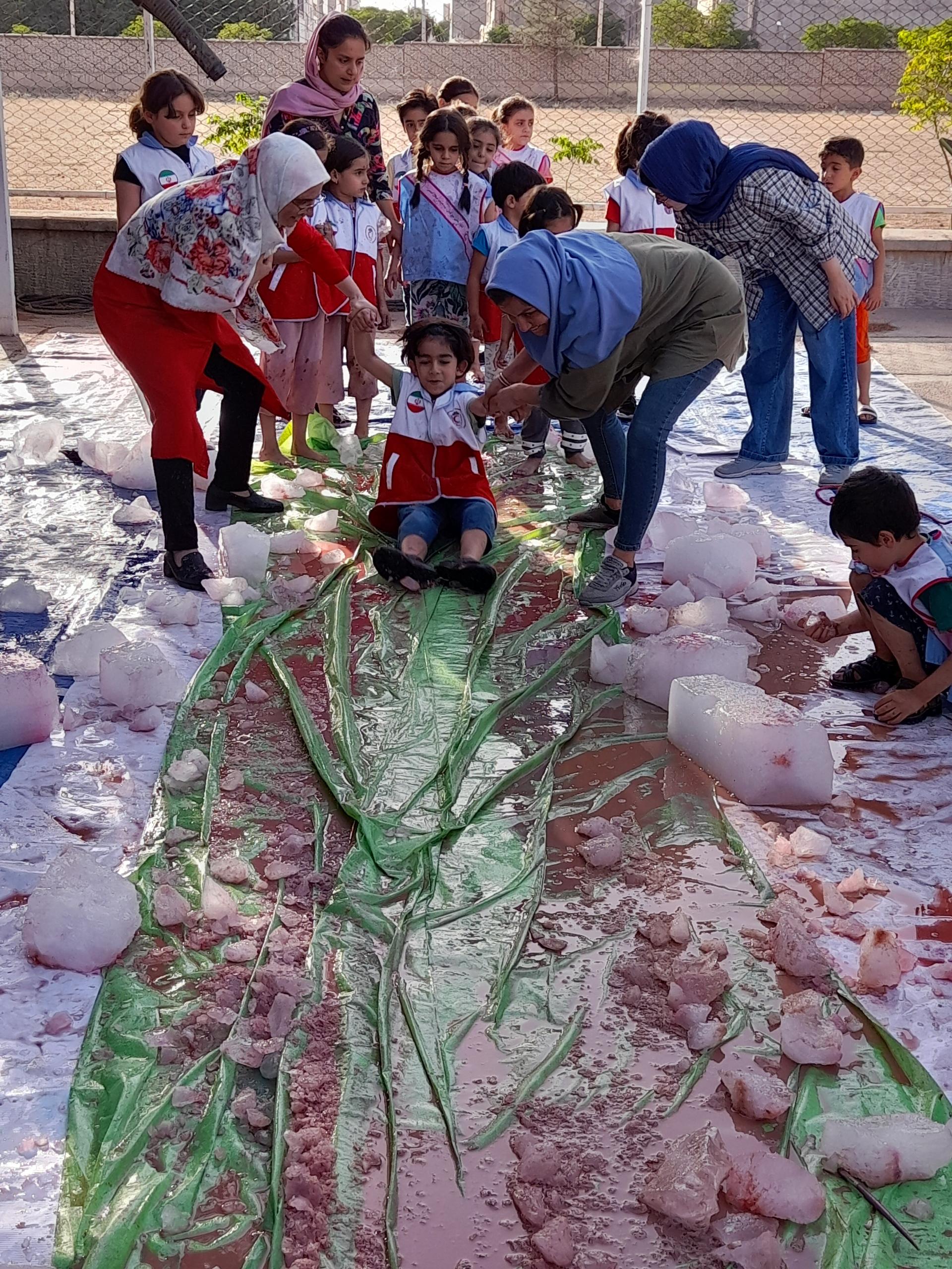 مهدکودک مادرانه