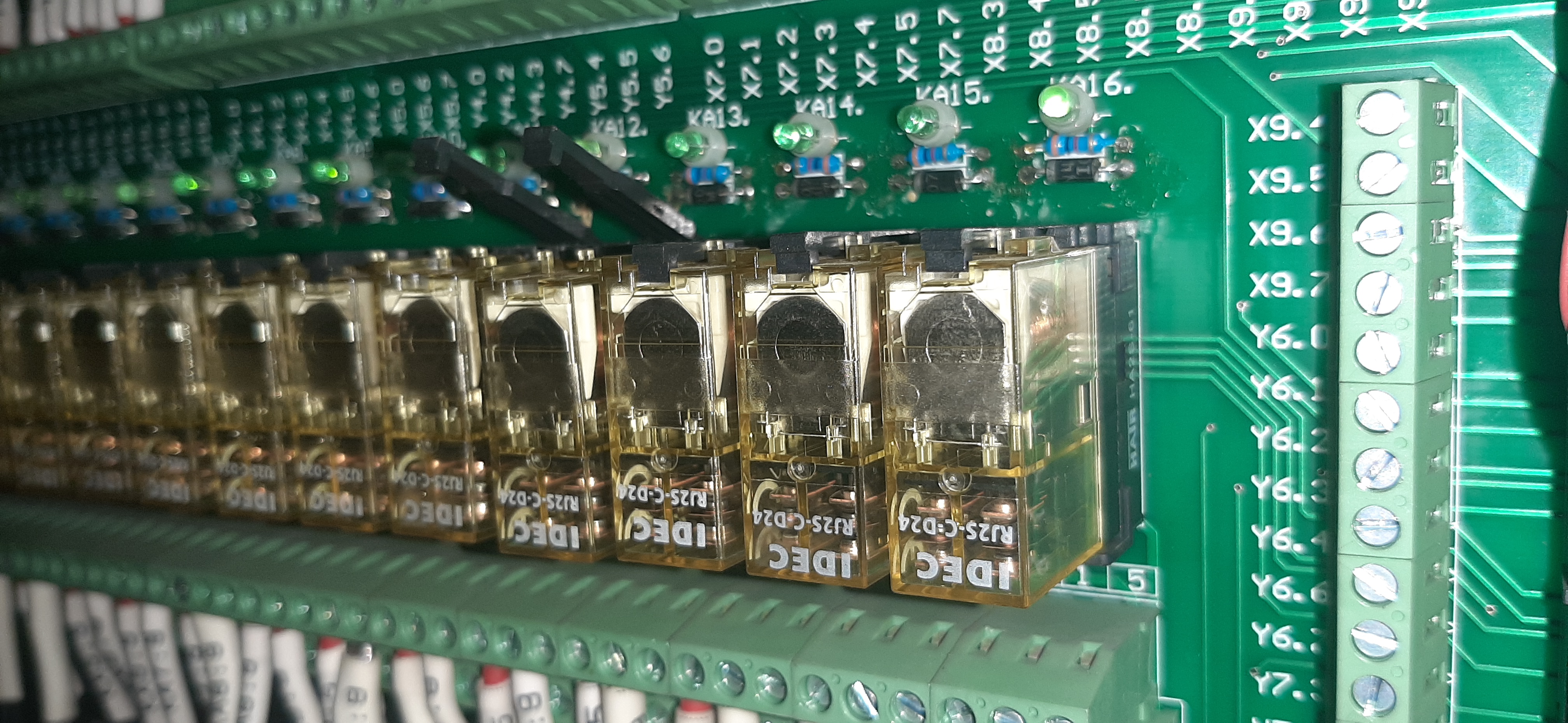 علی همایون برقکار