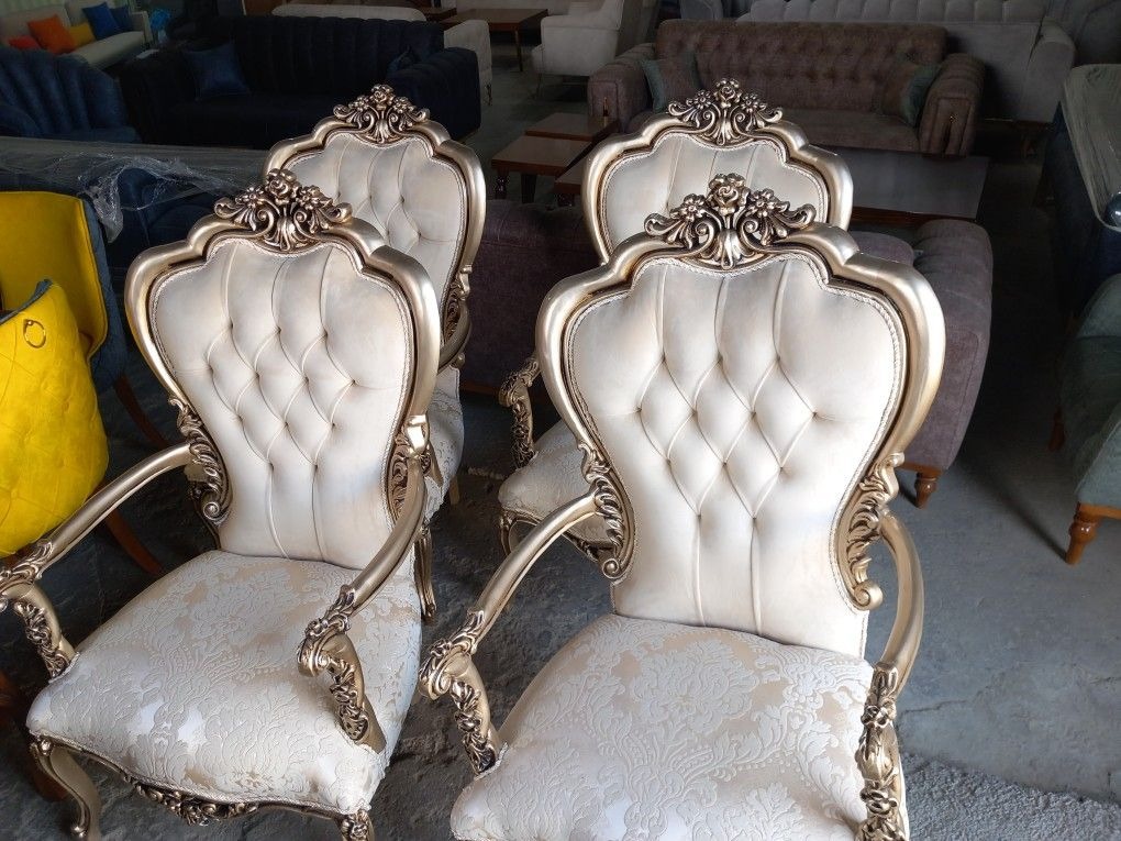 تعمیرات و شستشوی تخصصی انواع مبلمان