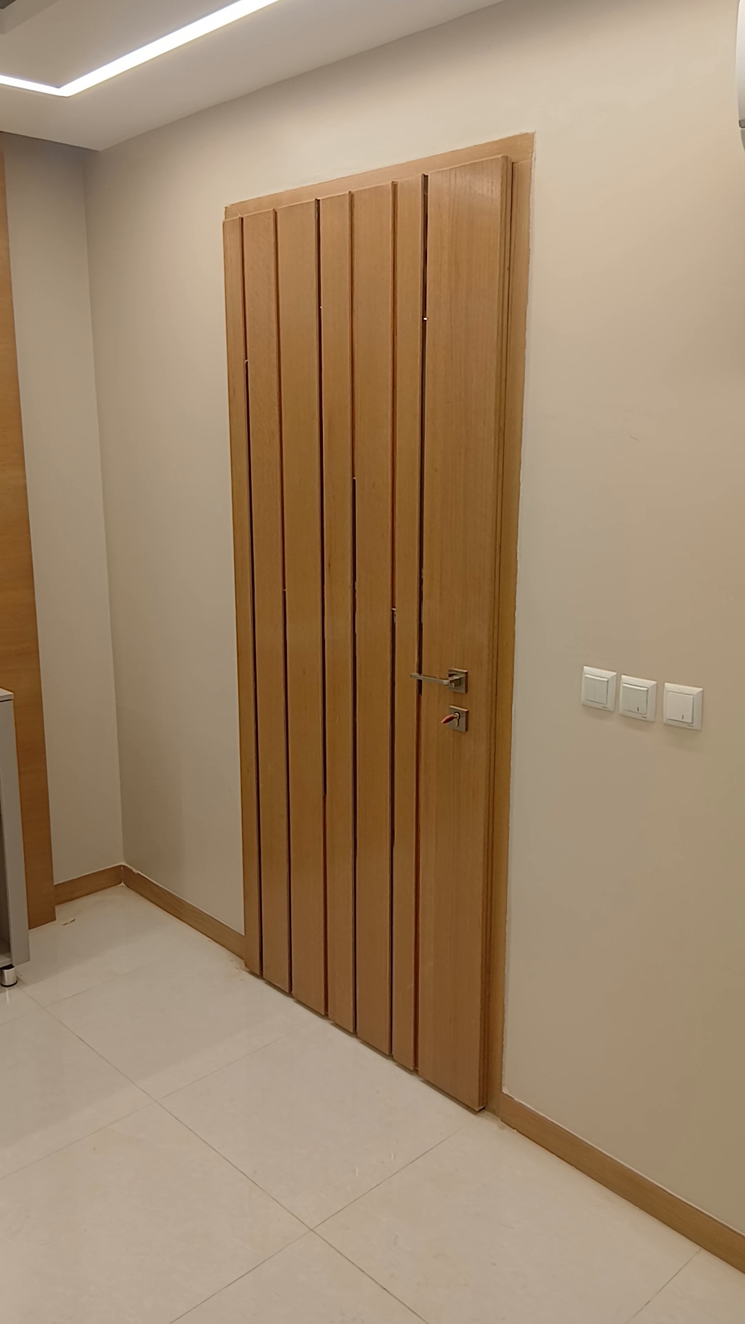 دکوراسیون داخلی کابی چوب