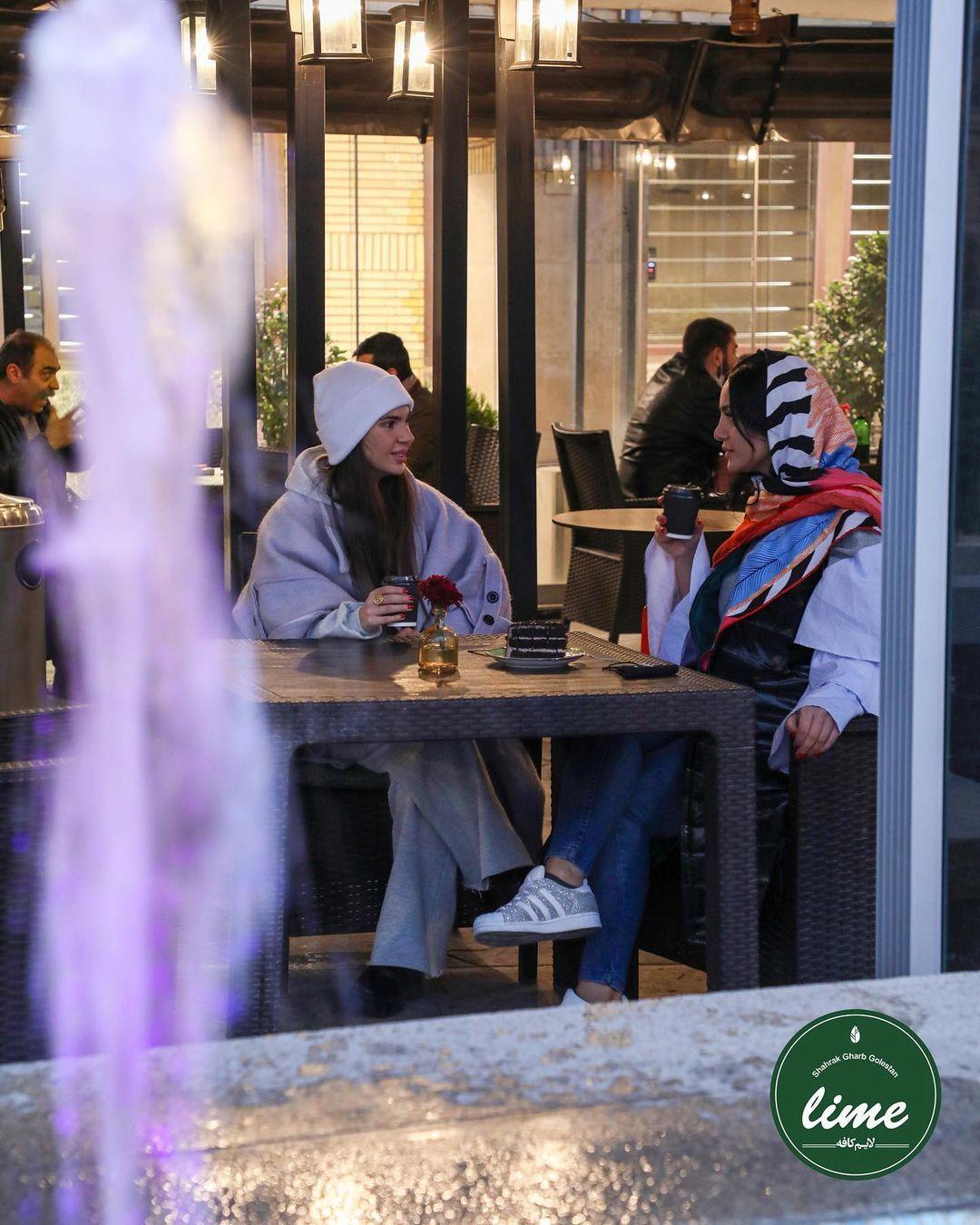 کافه رستوران لایم