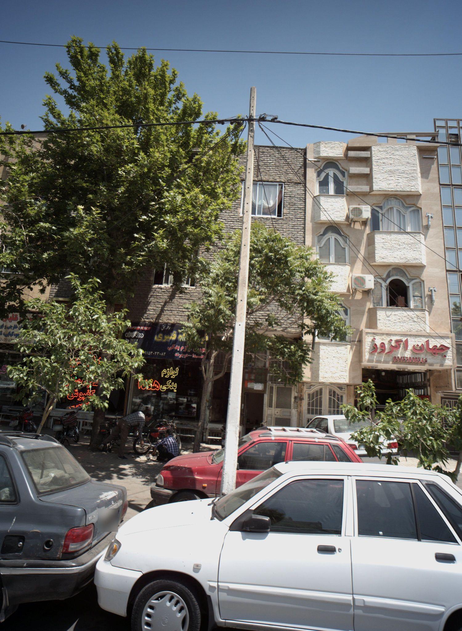 فروشگاه قنبری