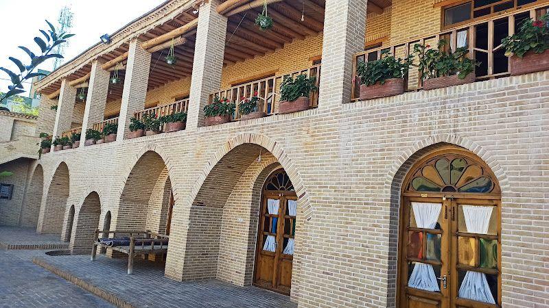 هتل بوم گردی شهر پنهان