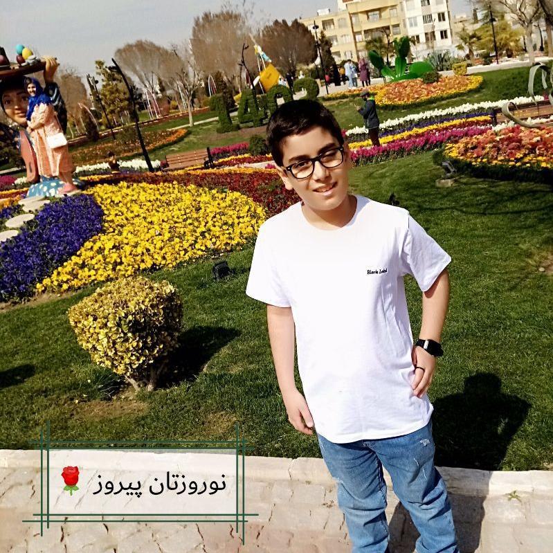 لوازم التحریر و اسباب بازی صورتی