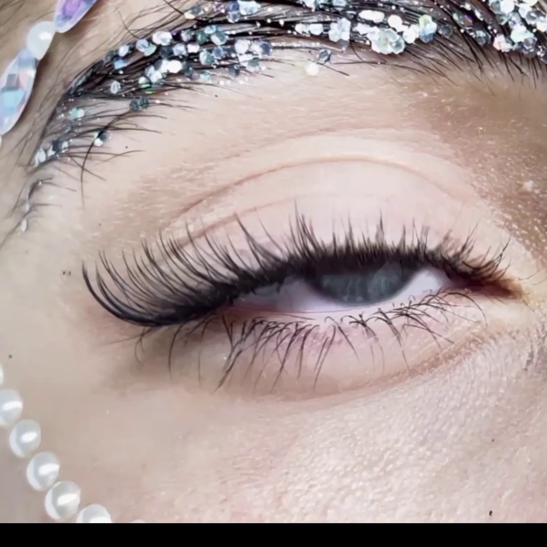 خدمات تخصصی مژه زهرا جمالی