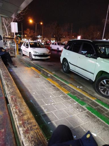 ایستگاه اتوبوس میدان شهید صیاد شیرازی